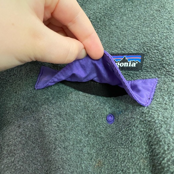 Women’s Patagonia Fleece Jacket - Picture 3 of 5